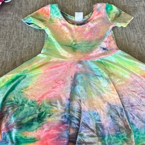 Wild Rich Kids tie die velour dress. Size 3/4